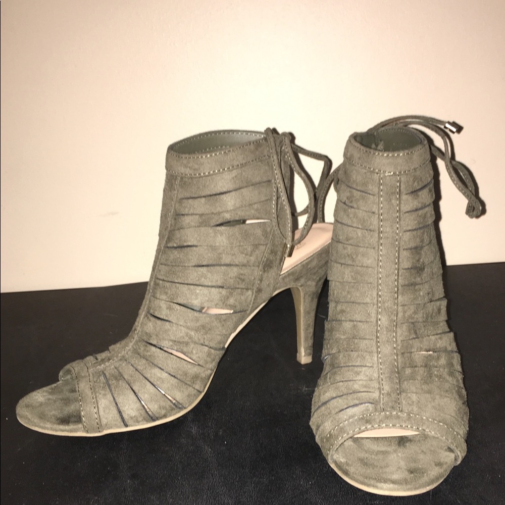 Brash Size 8 Dark Green Heel